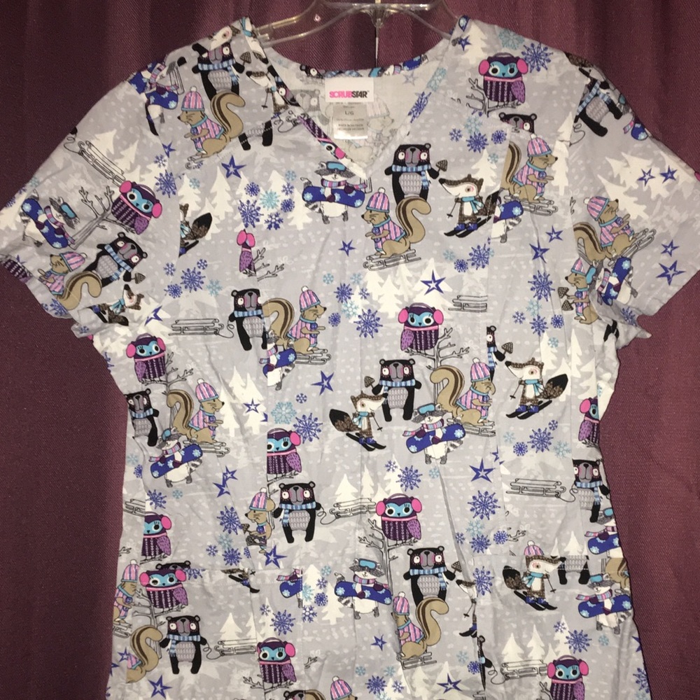 Gently used scrub top